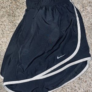 Black XL nike shorts